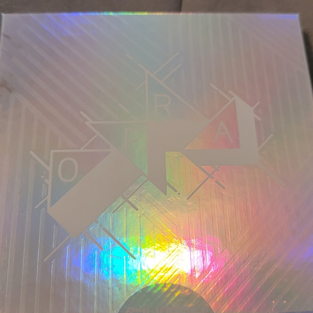 OFRA glitch palette